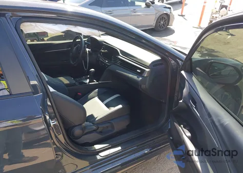 2025 Toyota Camry Se from USA, damaged, VIN 4T1DBADK4SU009532